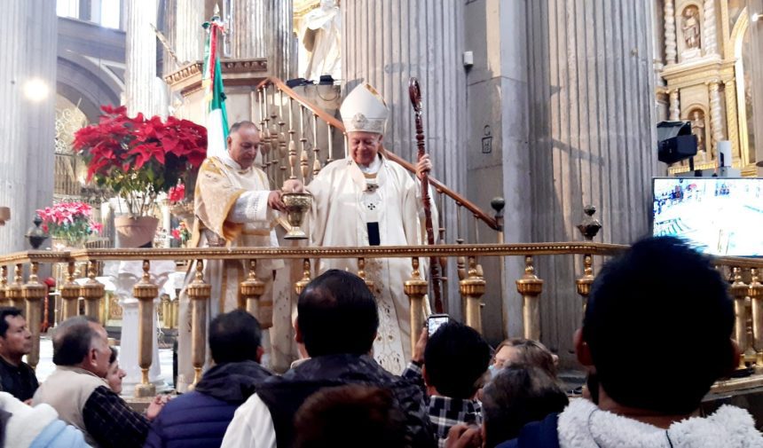Arzobispo de Puebla pide a autoridades actuar con honestidad y responsabilidad por el bien común