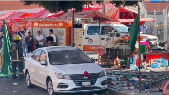 explosión ¡Basta de Riesgos! Pepe Chedraui pone freno a puestos ilegales tras explosión de gas en Agua Santa