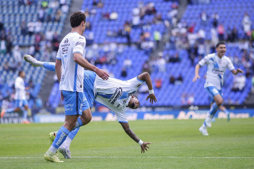Puebla 2-3 Pumas: ¡Remontada felina en el último minuto! en el estadio Cuauhtémoc
