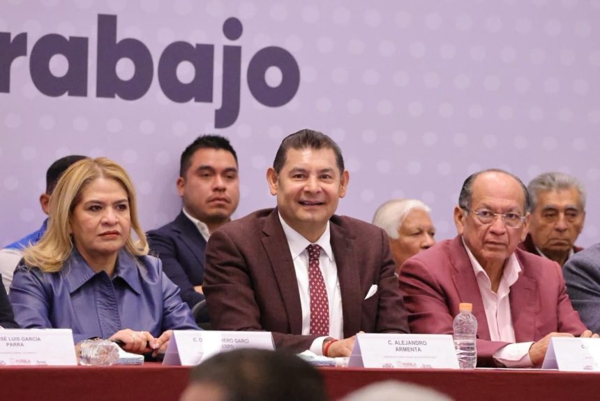 Gobernador Armenta llama a fortalecer segundo año de administración con compromiso y honestidad