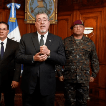 Guatemala en estado de sitio: Suspendan clases tras ataques de pandillas y motines