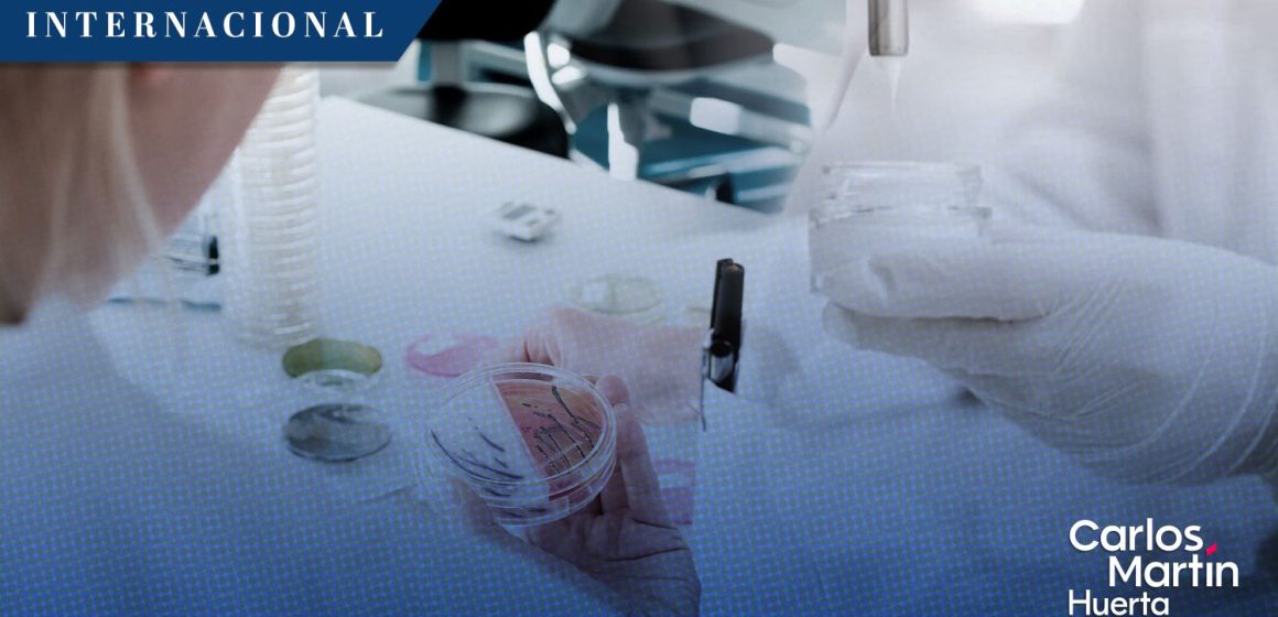 ¡Adiós a los químicos eternos! Francia prohíbe su uso en cosméticos y moda