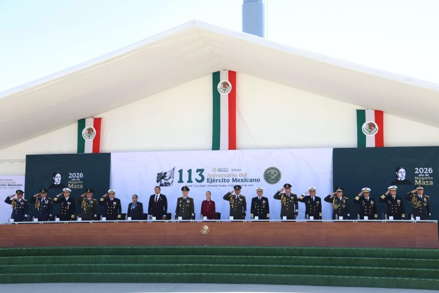 Sheinbaum destaca papel del Ejército Mexicano y reconoce liderazgo de las mujeres en su 113 aniversario