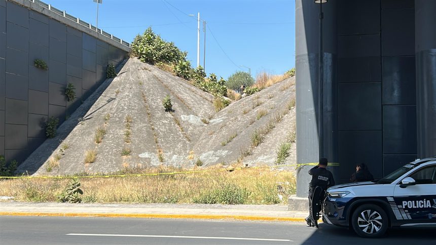 Localizan cuerpo en estado de descomposición en Periférico; se presume que es joven desaparecido en diciembre