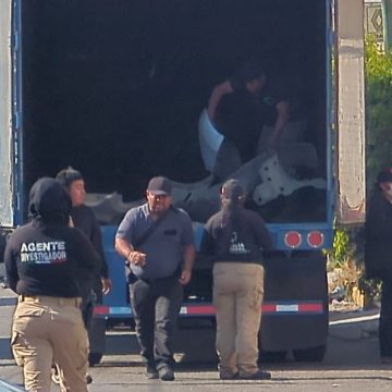 FGE debilita red de comercio ilegal en la 46 Poniente: Aseguran inmuebles y autopartes.