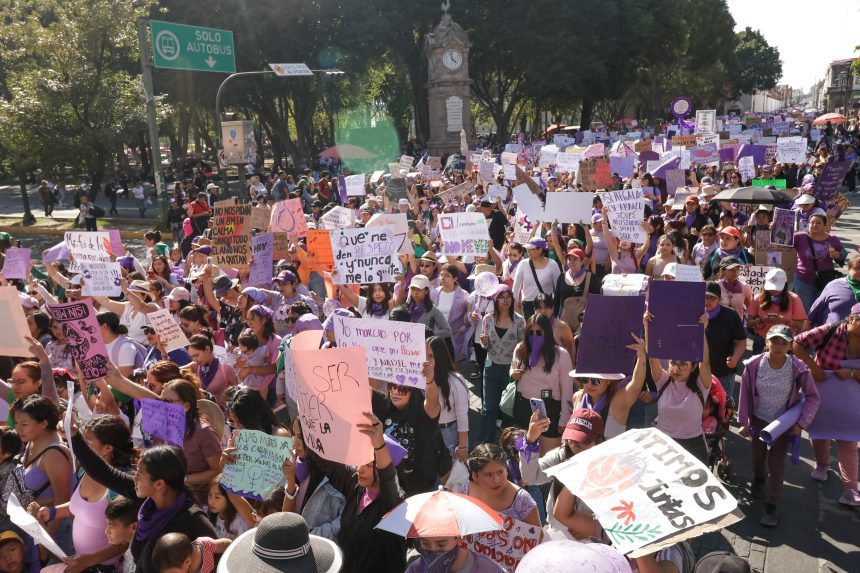 Instalarán sanitarios y puntos de hidratación para el 8M en Puebla