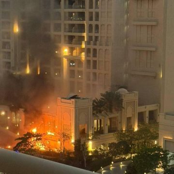 Ataque hotel Fairmont The Palm Dubái Se incendia hotel Fairmont The Palm de Dubái tras ataque iraní