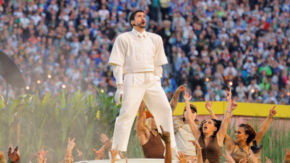 Bad Bunny Super Bowl Emmy 2026: Bad Bunny gana su primer premio por el espectáculo del Super Bowl