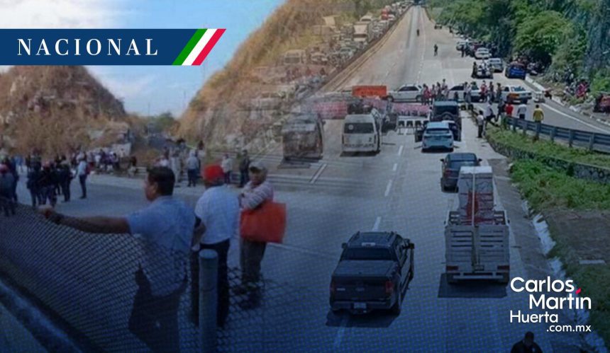 Bloquean la Autopista del Sol en pleno regreso del puente