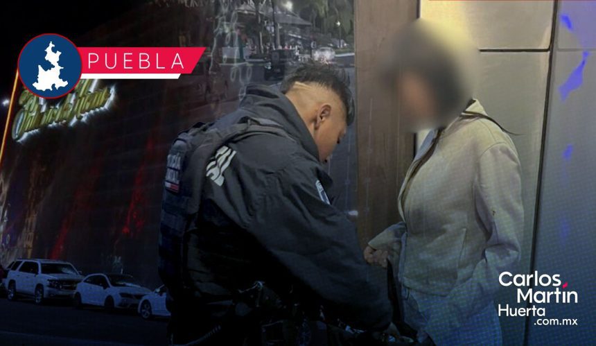 Joven intenta robarse bolsas y perfumes de Palacio de Hierro; fue detenida