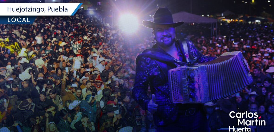Éxito total en Huejotzingo: Los Alameños de la Sierra cierran los conciertos de Mascaritas 2026 ante miles de personas