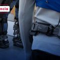 Exoesqueleto coreano permite levantar 16 kilos a personas con distrofia muscular