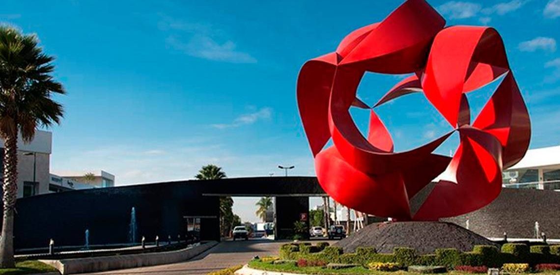 Portada Golpiza en Lomas de Angelópolis- Vecino y amigos mandan al hospital a dos guardias por no levantar la pluma CMH Golpiza en Lomas de Angelópolis: Vecino y amigos mandan al hospital a dos guardias por no levantar la pluma