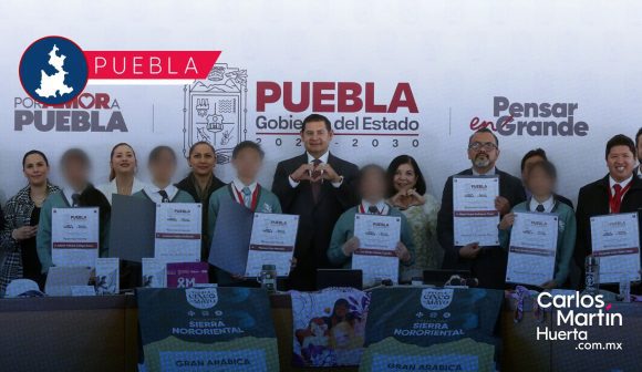 Puebla tierra de campeones: Estudiantes del CECYTE acudirán a ferias internacionales de ciencia