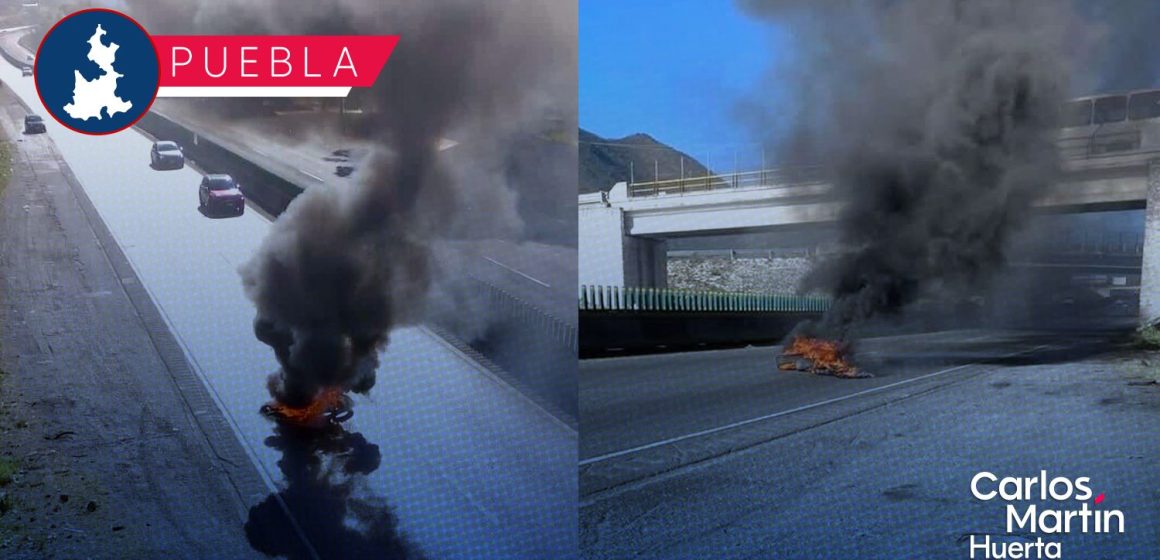Quema de llantas provoca cierre de la autopista Puebla-Orizaba
