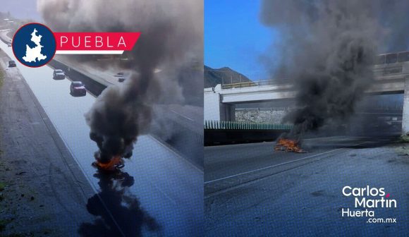 Quema de llantas provoca cierre de la autopista Puebla-Orizaba