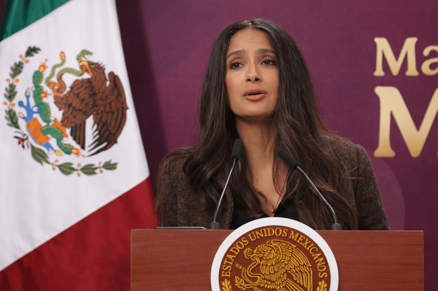 Salma Hayek en conferencia de prensa Salma Hayek destaca impulso histórico al cine mexicano con nueva ley cinematográfica