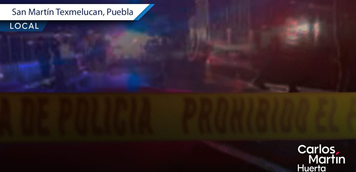 Volcadura en la carretera federal México-Puebla deja pareja gravemente herida