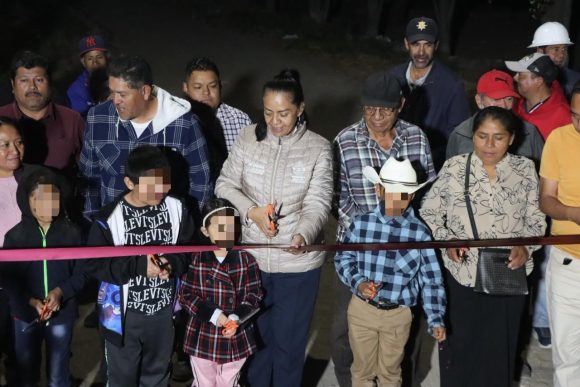 Con inversión en caminos rurales, Ariadna Ayala impulsa el desarrollo agrícola en Atlixco