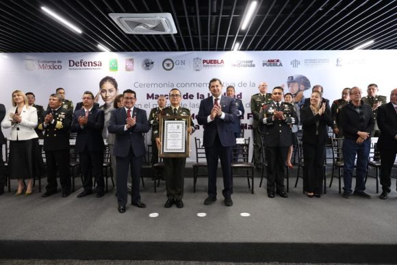 Reconocen en el Congreso del Estado entrega, compromiso, disciplina y lealtad de las Fuerzas Armadas