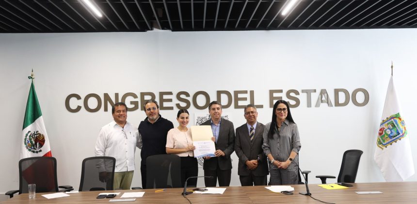 Congreso del Estado analiza juicio político, declaración de procedencia y atención ciudadana en comisiones