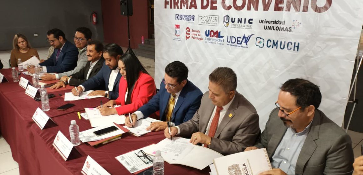 Tonantzin Fernández fortalece vinculación académica con universidades poblanas