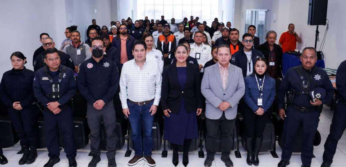 Lupita Cuautle clausura curso estratégico en atención de emergencias
