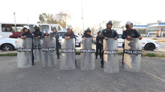 Operativo en el Estadio Cuauhtémoc frena instalación de 200 ambulantes