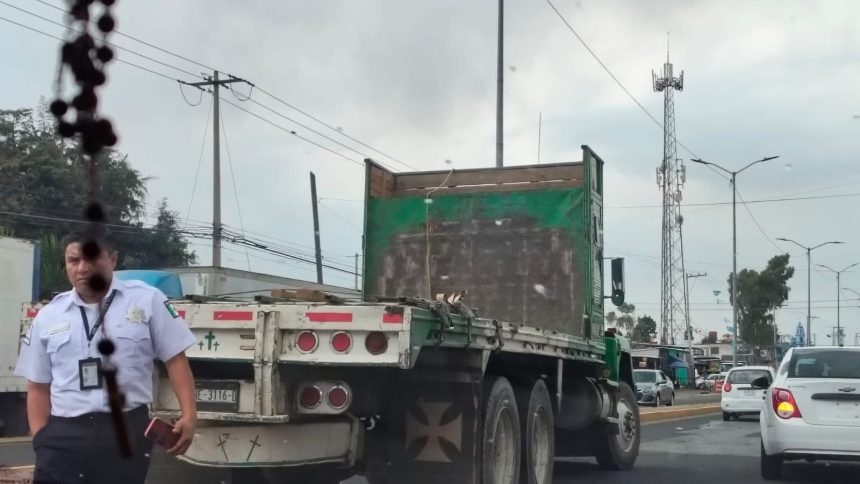 Hombre en estado de ebriedad desata persecución tras agredir a una mujer en Cuanalá