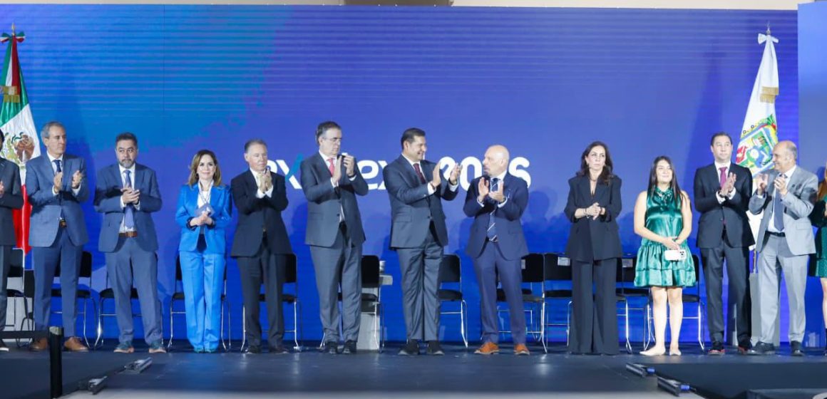 Juntos, Gobierno Federal y Estatal fortalecen industria textil con seguridad y promoción