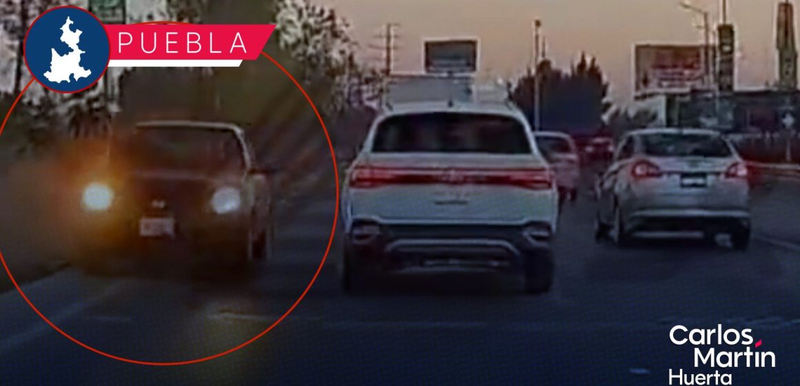 Auto en sentido contrario sobre Periférico Ecológico provoca choque múltiple