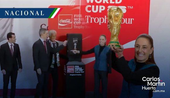 Sheinbaum levanta la Copa del Mundo a 100 días de la inauguración en México