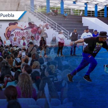 Cuautlancingo reconoce la lucha y fuerza de las mujeres en el marco del 8M