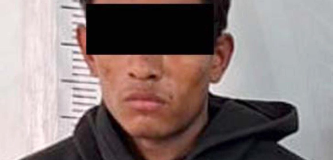 Detienen a presuntos responsables de robo en Cuautlancingo Detienen a presuntos responsables de robo en Cuautlancingo