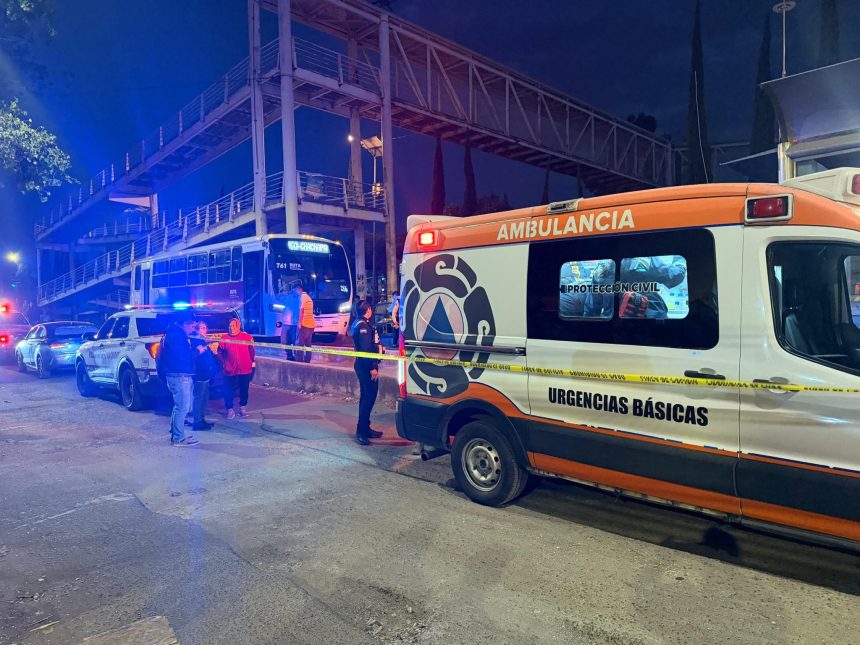 Mujer es atropellada por unidad de RUTA en Bosques de San Sebastián