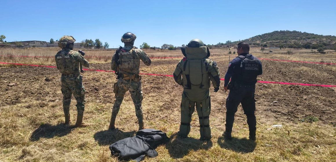 Localizan granadas en la carretera Puebla–Tehuacán, a la altura de Amozoc