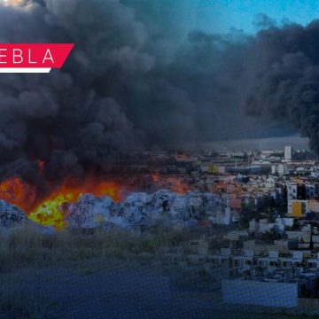 Mega incendio por desechos textiles en Misiones de San Francisco