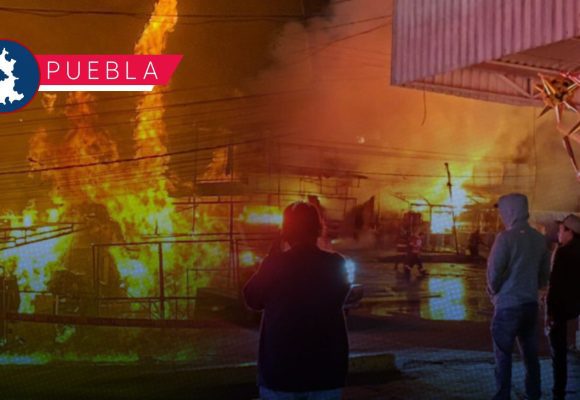 Incendio acaba con 5 locales en la Central de Abasto de Puebla
