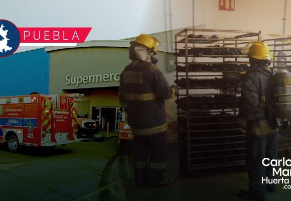 Incendio en panadería del Walmart de la 15 de Mayo moviliza a cuerpos de emergencia
