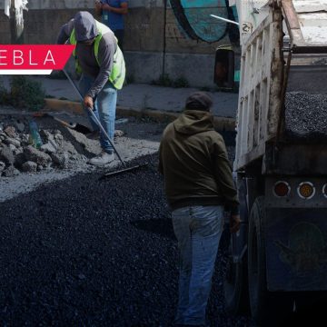 Intensifica el bacheo en Puebla: Supervisan rehabilitación de calles en Guadalupe Hidalgo