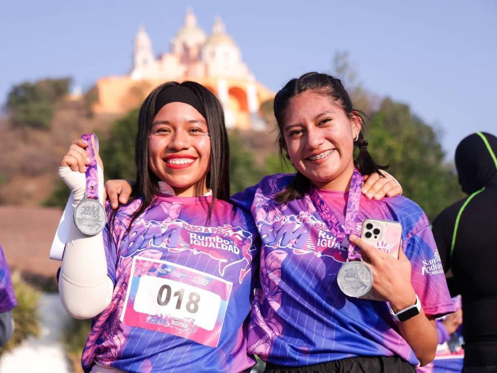 Lupita Cuautle encabezo la carrera Paso a Paso Rumbo a la Igualdad en el marco del 8M 3