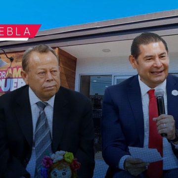 Puebla expande su protección y atención a migrantes en Madrid y Houston