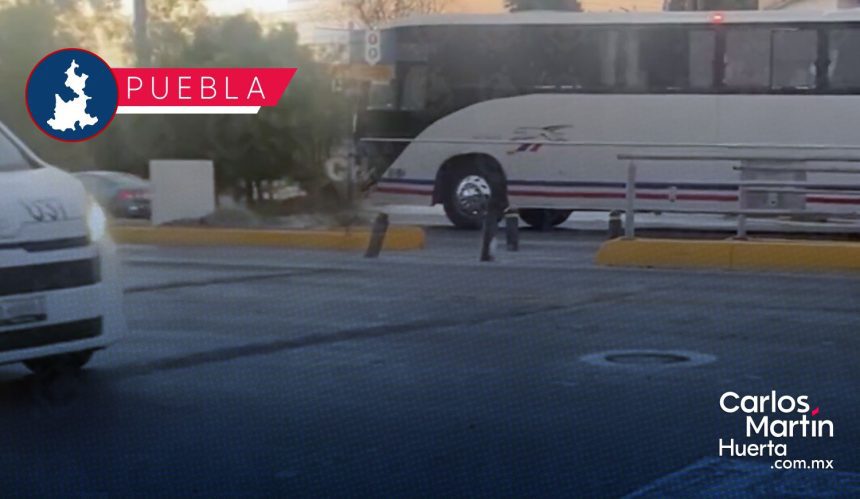 Instalan nuevos topes en Bulevar Atlixco y sorprenden a automovilistas