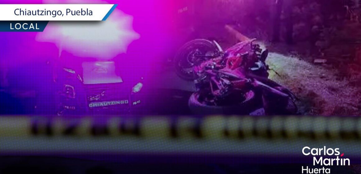 A exceso de velocidad, patrulla municipal de Chiautzingo embiste motocicleta