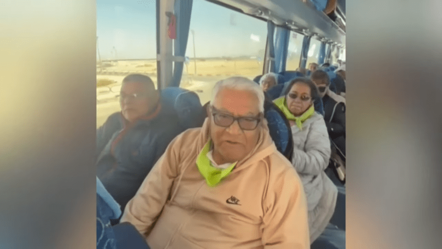 Regresan a Puebla párroco y peregrinos varados en Medio Oriente