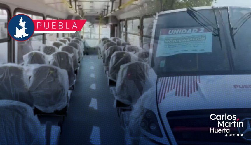 Entregan primeros apoyos para renovar el transporte público en Puebla