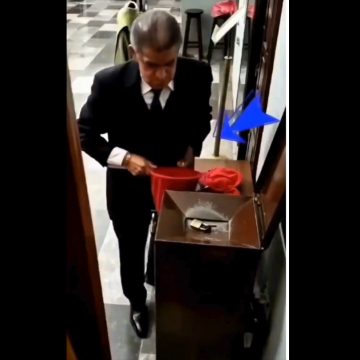 Robo limosnas Catedral de Tehuacán Robando limosnas, así captaron a un ayudante de la Catedral de Tehuacán