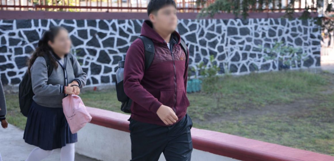 Concluye horario de invierno en escuelas de Puebla; estudiantes retomarán horario habitual el 2 de marzo