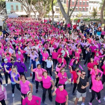 Puebla inicia Mes de la Mujer con rodada y activación física 