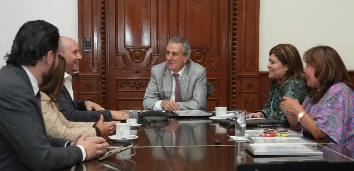 Recibe Pepe Chedraui reconocimiento nacional por incorporar perspectiva de género a programas presupuestarios